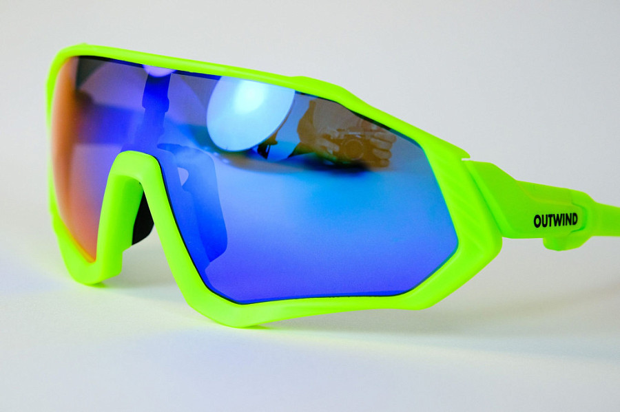Купить Очки OUTWIND IRONSTAR Green 23/24 солнцезащитные